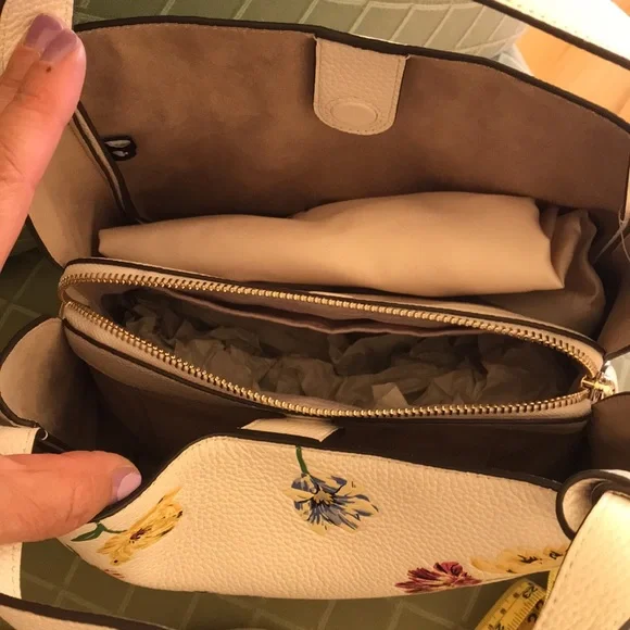 Kate spade beautiful and colorful bag new - Picture 15 of 17